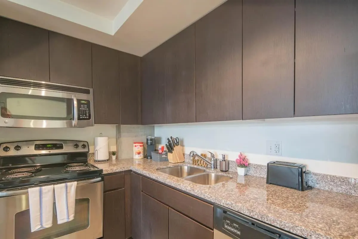 Desirable 2Bd - Central Dt, Gym, Pool, Parking Sleep8 Phoenix Apartament